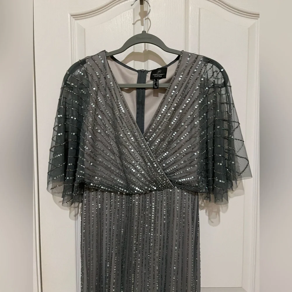 Adrianna Papell 🍄NWOT Elegant Gray / blue Evening Gown